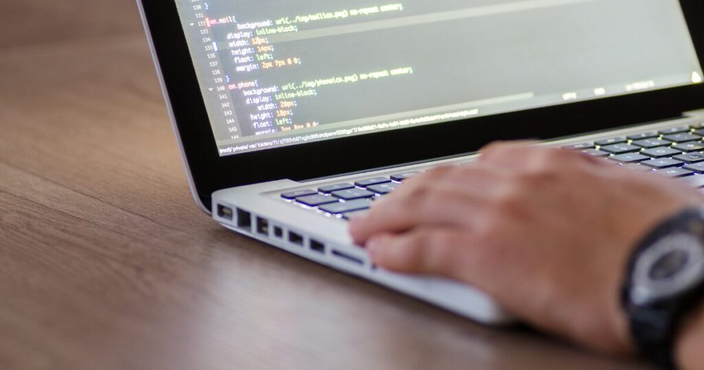 コーディング代行を利用するメリット